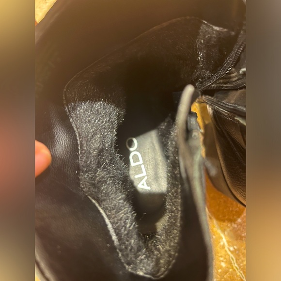 Aldo | black ankle boots | 8M - Picture 4 of 4
